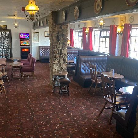 Green Acre Motel North Cornelly Εξωτερικό φωτογραφία